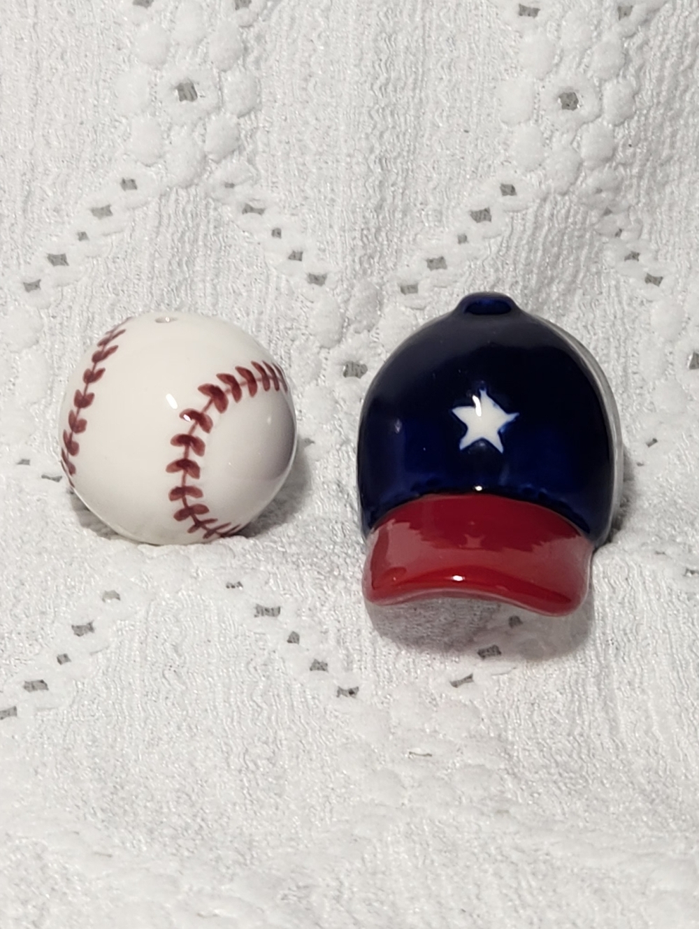 Salt And Pepper Shakers Baseball And Baseball Hat Ceramic Miniatures